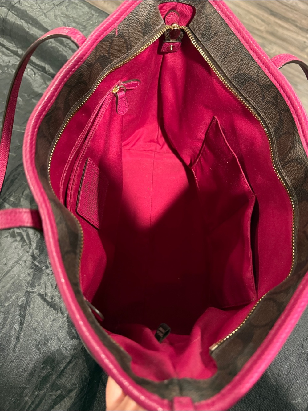 Coach Brown Signature Tote with Hot Pink Trim and Wallet - Picture 3 of 8